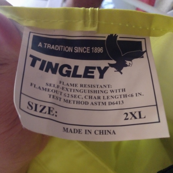 Reflective bibs - Picture 3 of 3